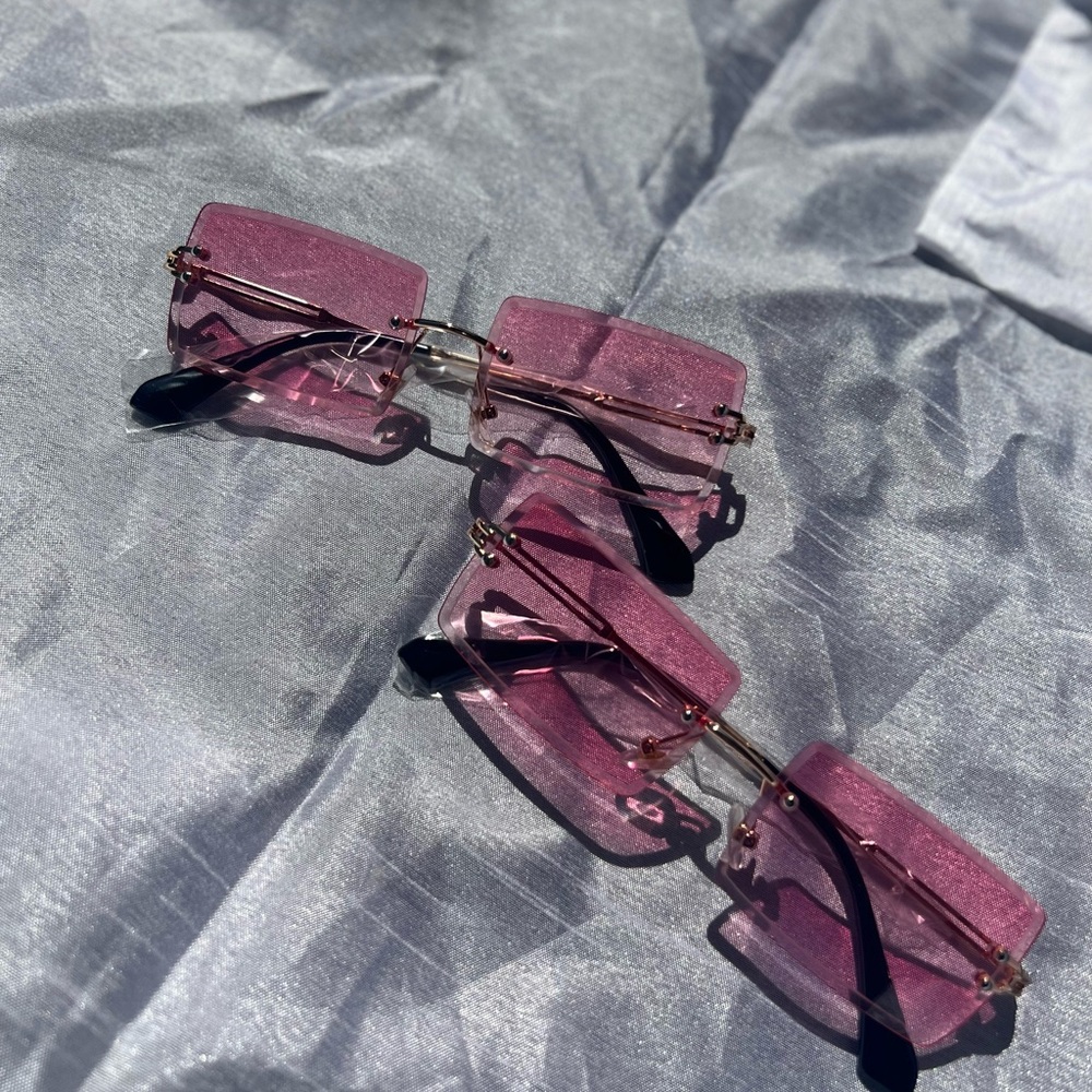 Pink and Silver Minimalist Sunglasses with Gradient Lenses